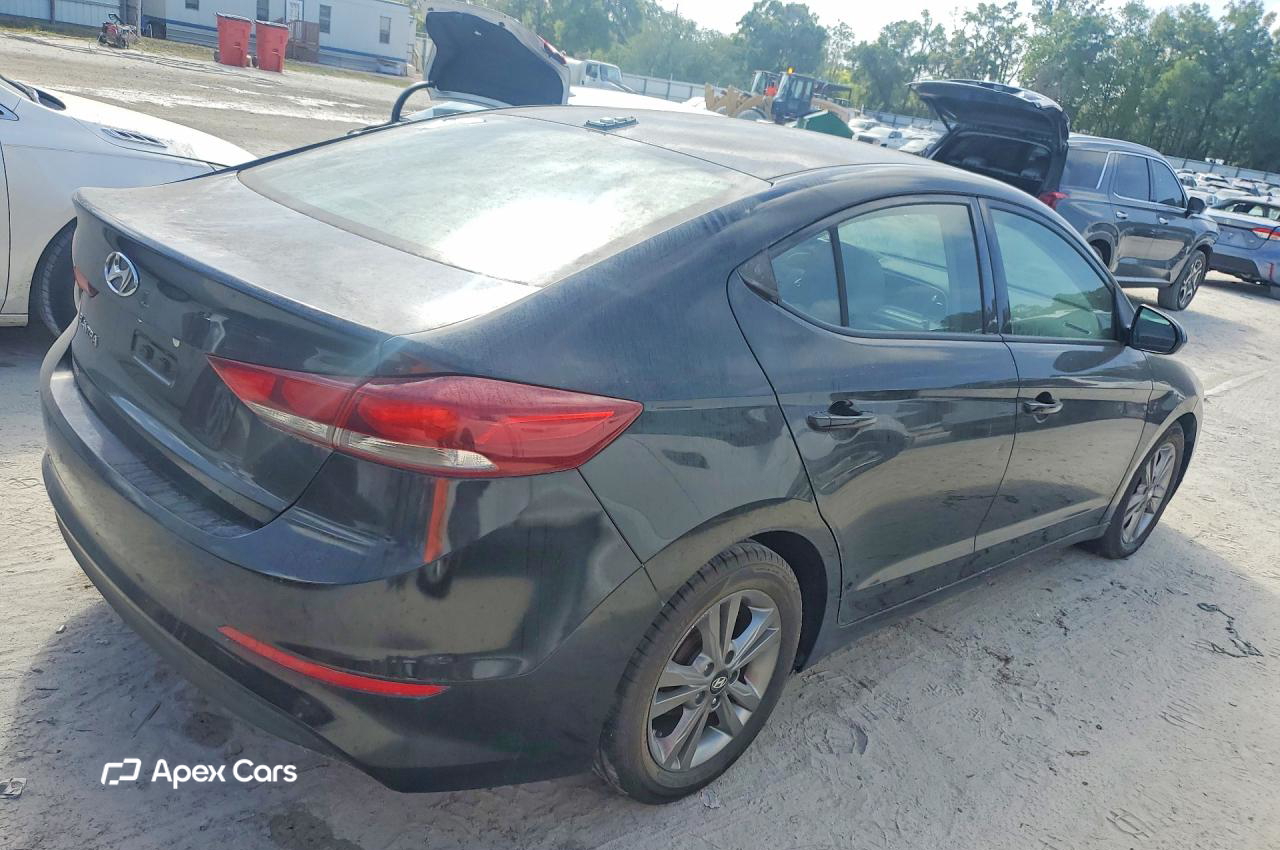 Hyundai Elantra 2017