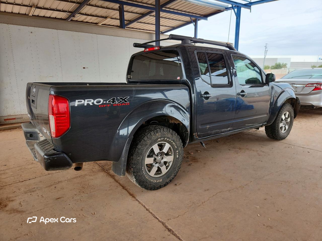 Nissan Navara (Frontier) 2011