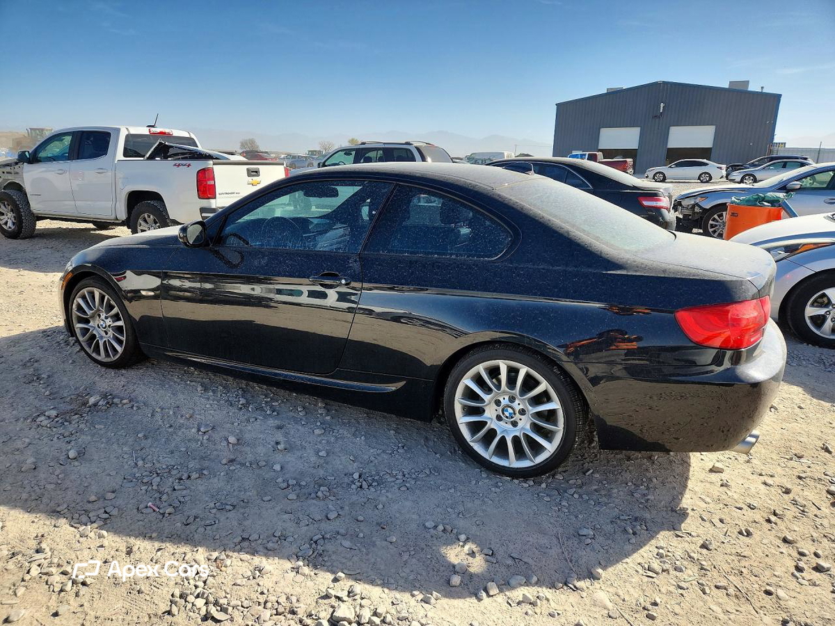 BMW Series 3 2011