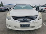 Nissan Altima 2010