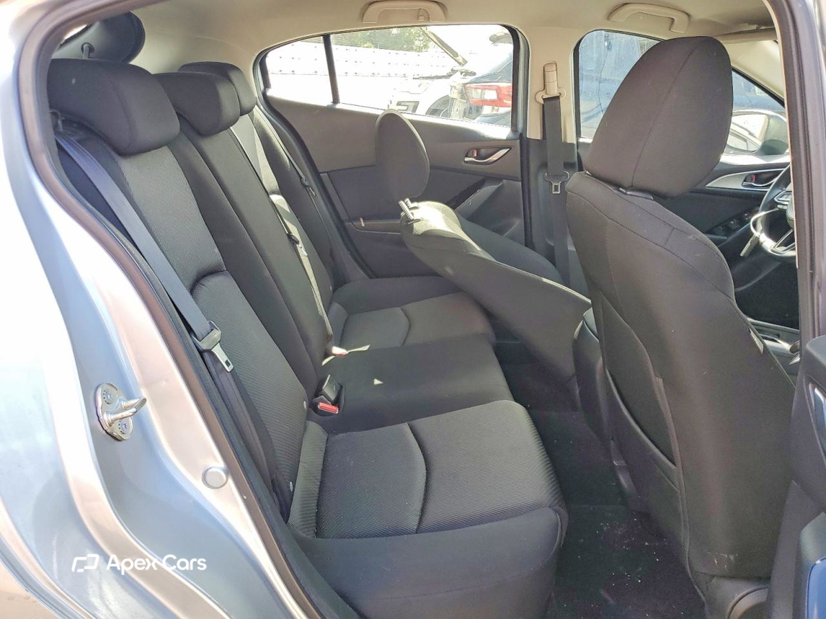Mazda 3 2018