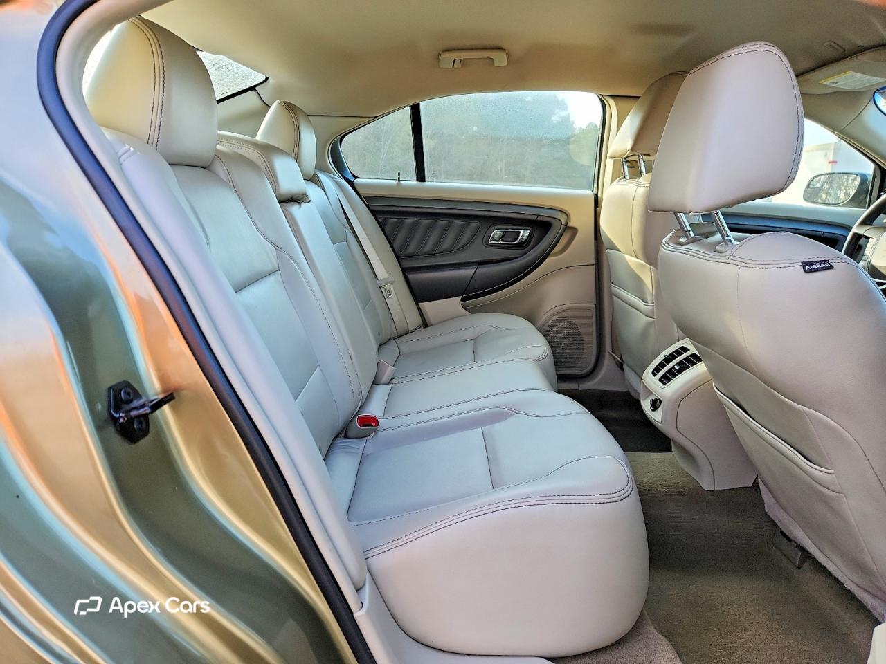 Ford Taurus 2012