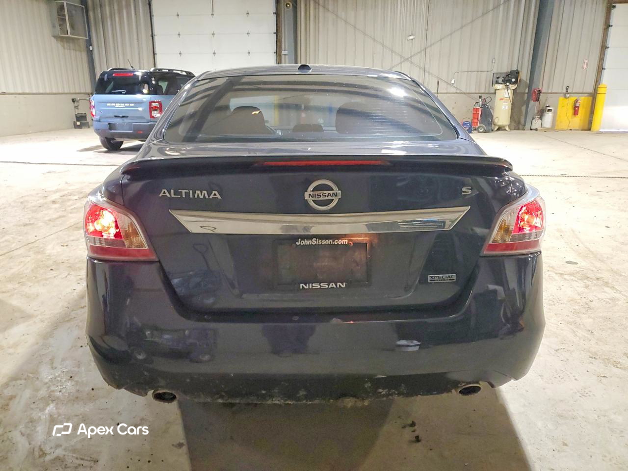 Nissan Altima 2015
