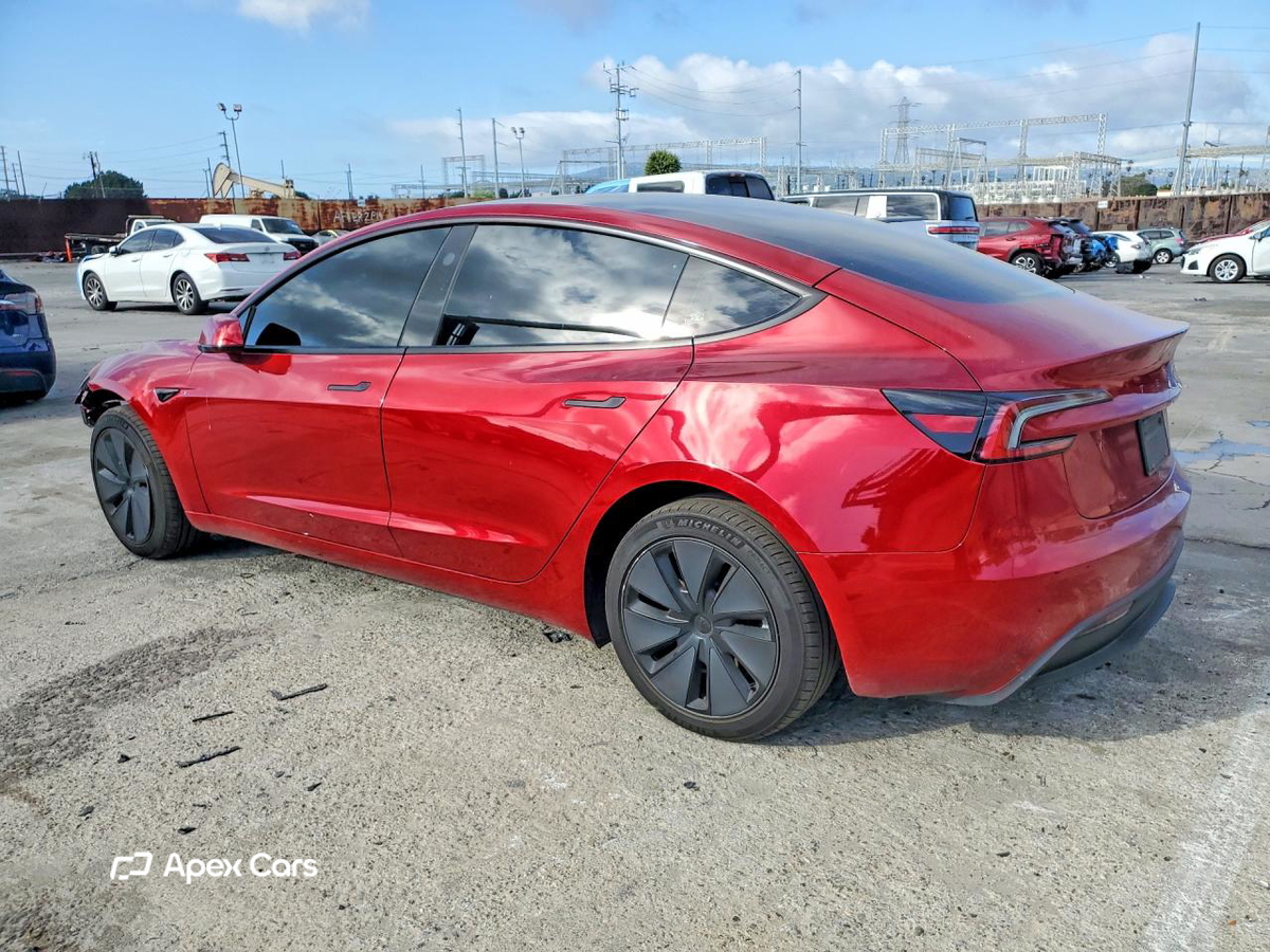 Tesla Model 3 2025