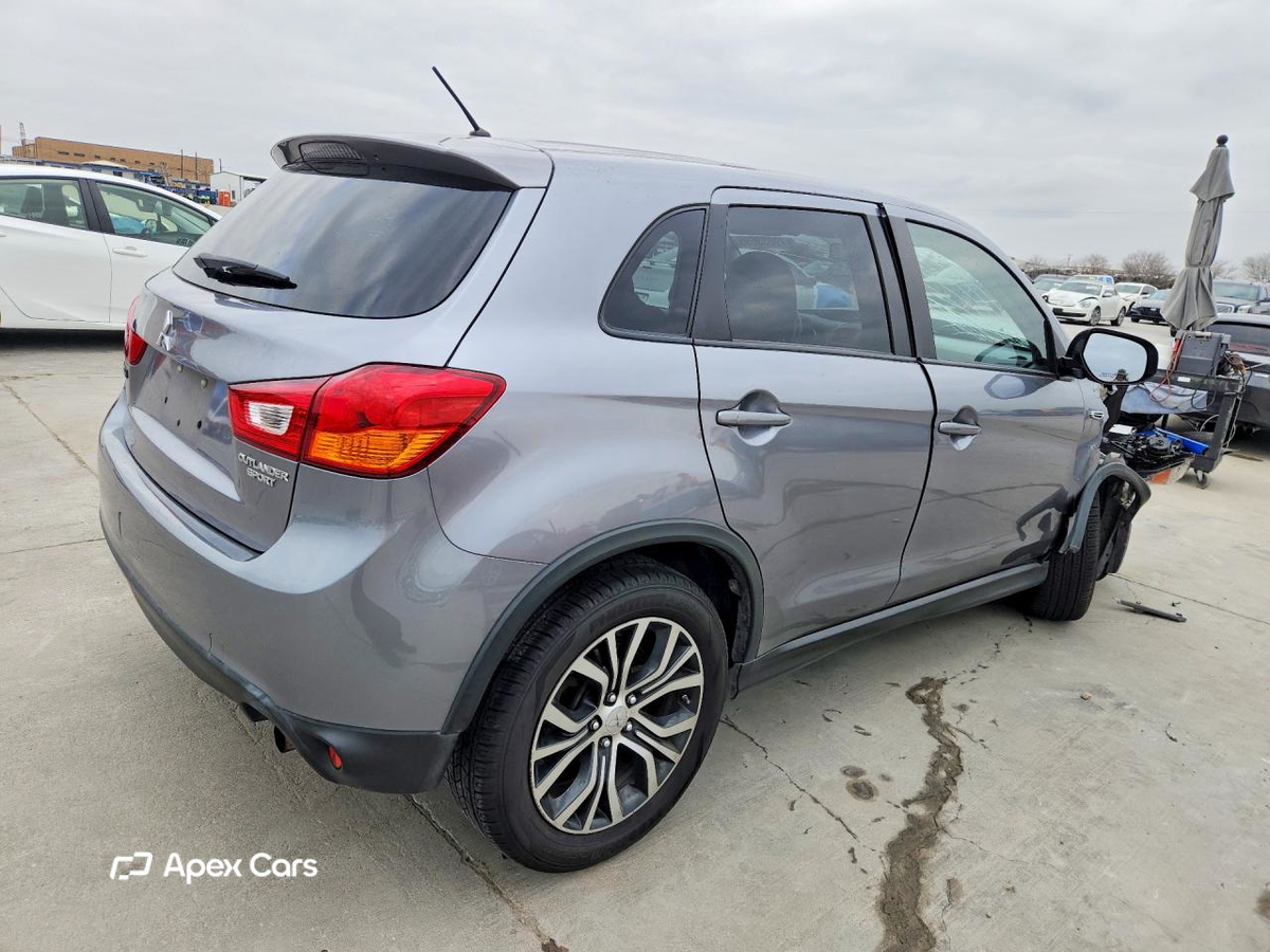 Mitsubishi Outlander 2016