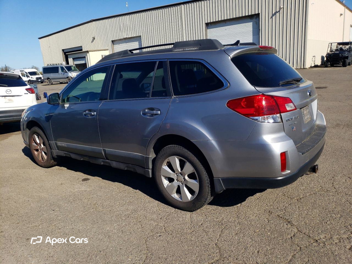 Subaru Outback 2011