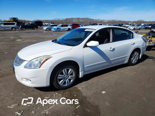 Nissan Altima 2011 - Image 1 of 12