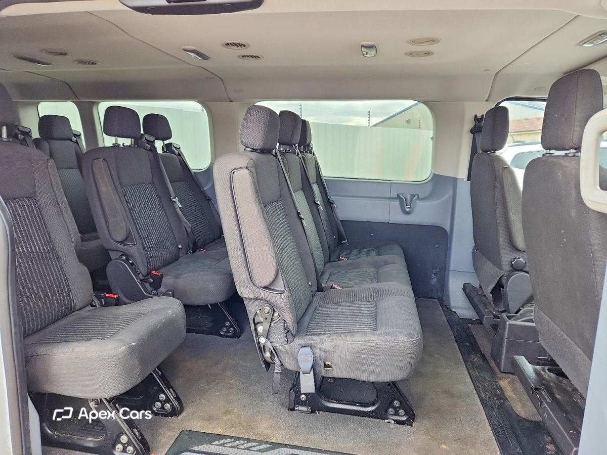 Ford Transit 2015