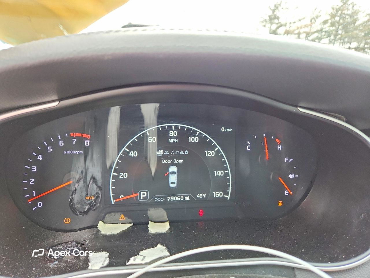 Kia Cadenza 2016