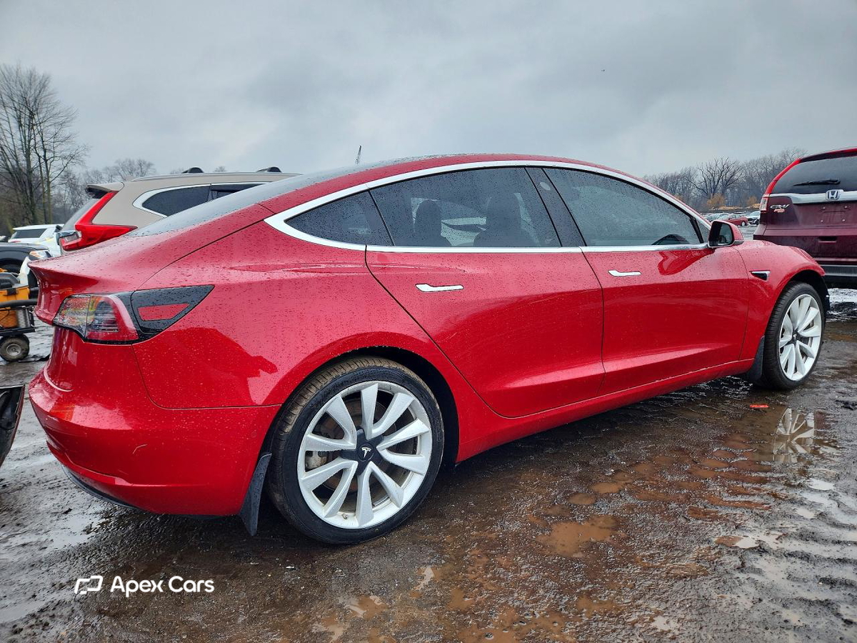 Tesla Model 3 2018