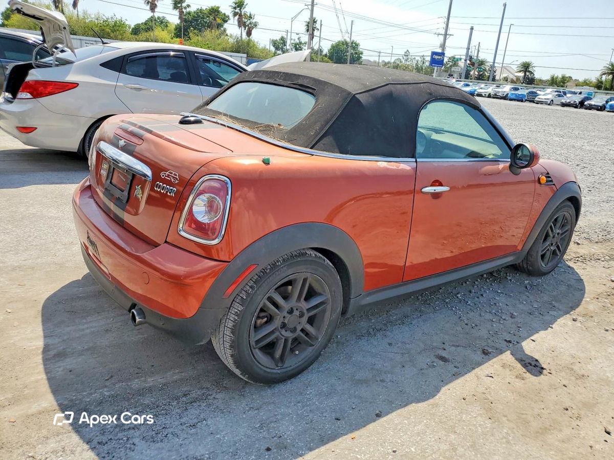 MINI Cooper 2012