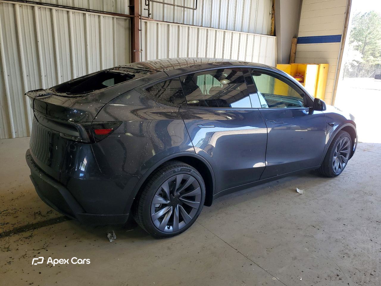 Tesla Model Y 2026