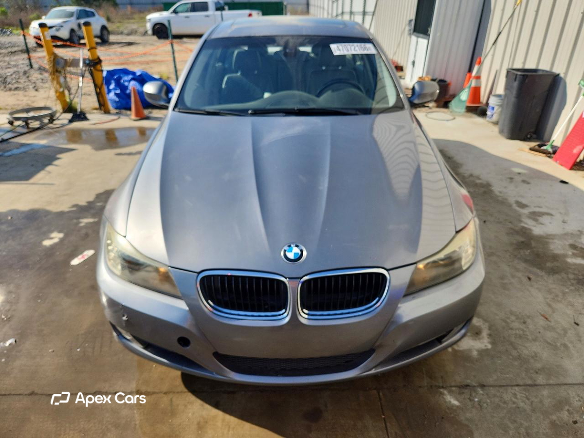 BMW Series 3 2010