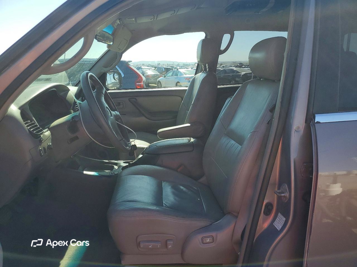 Toyota Sequoia 2002