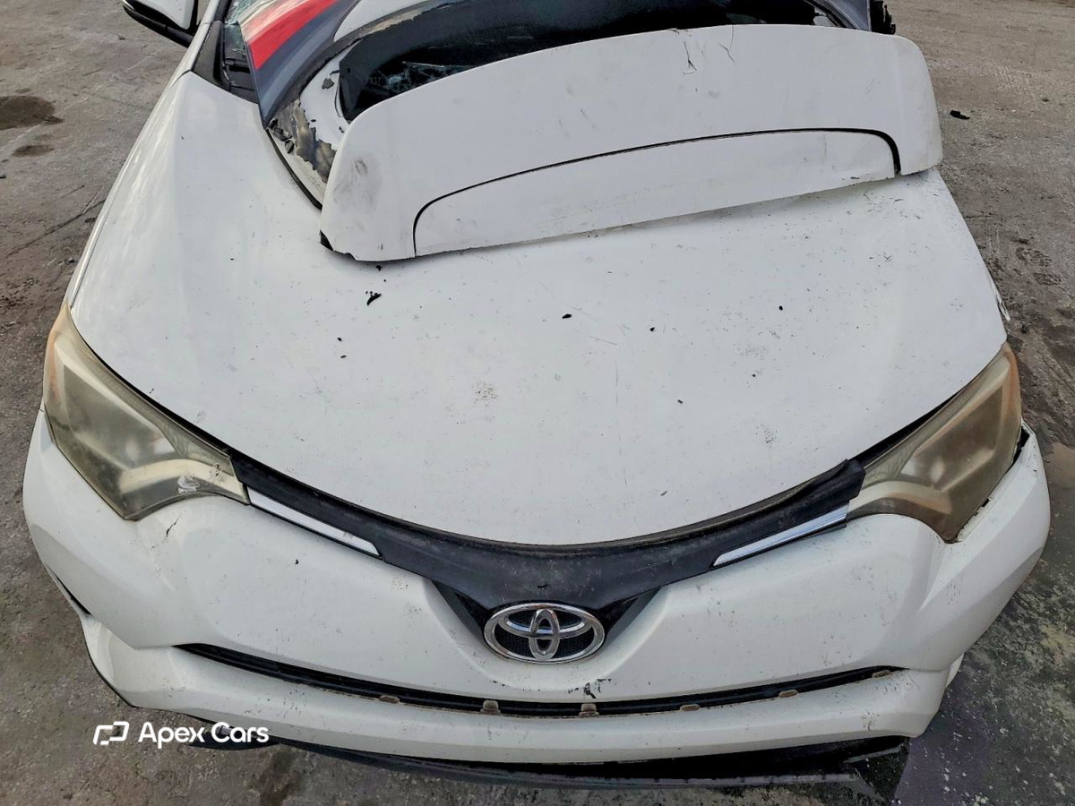 Toyota RAV 4 2016