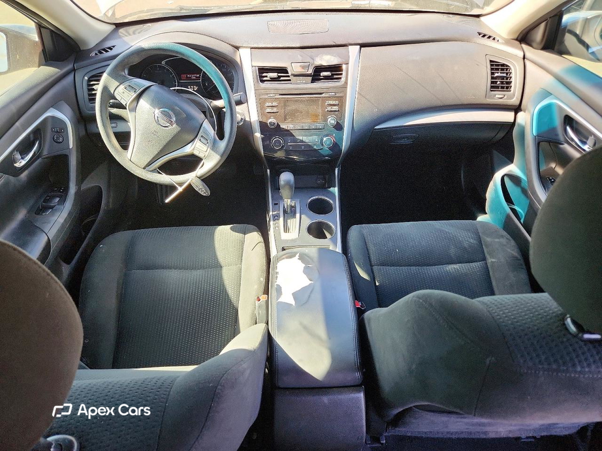 Nissan Altima 2015