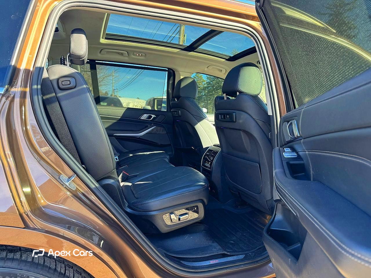 BMW X7 2020