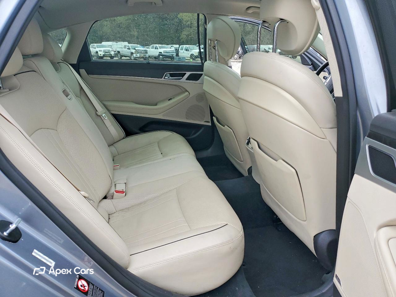 Hyundai Genesis 2015