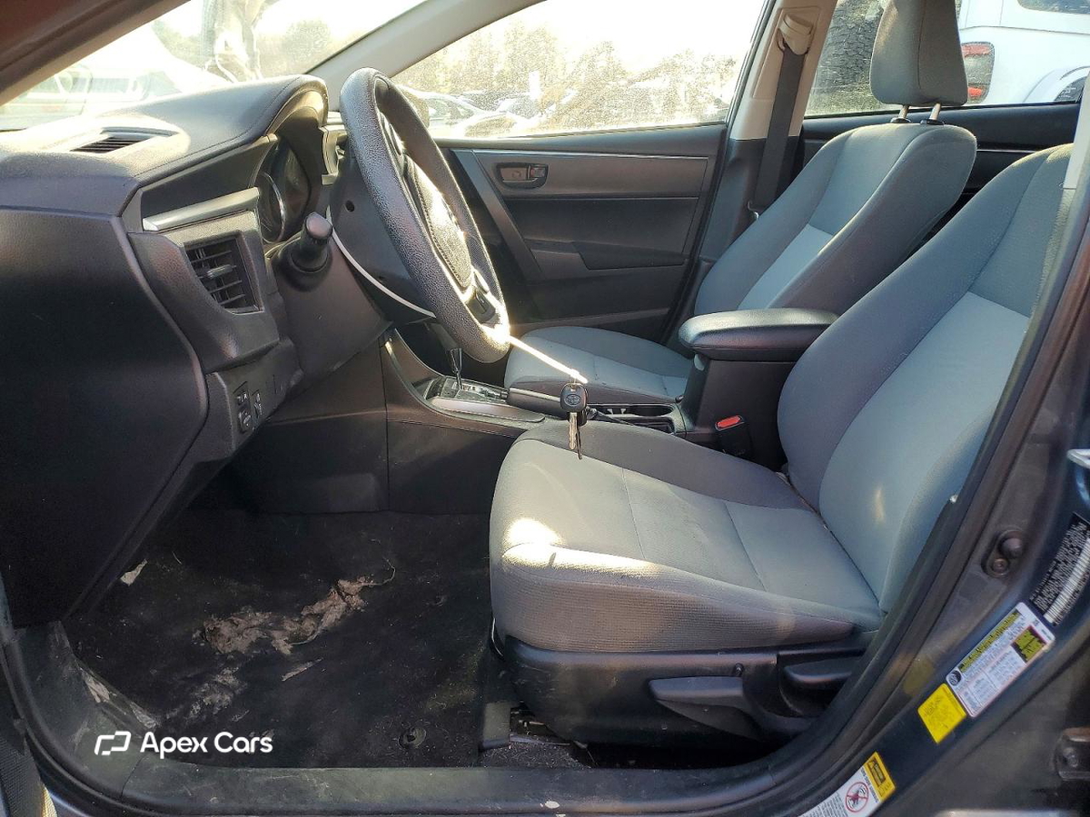 Toyota Corolla 2015