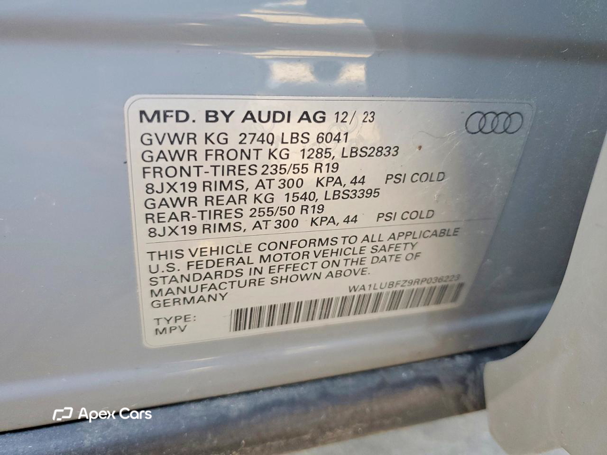 Audi Q4 e-tron 2024