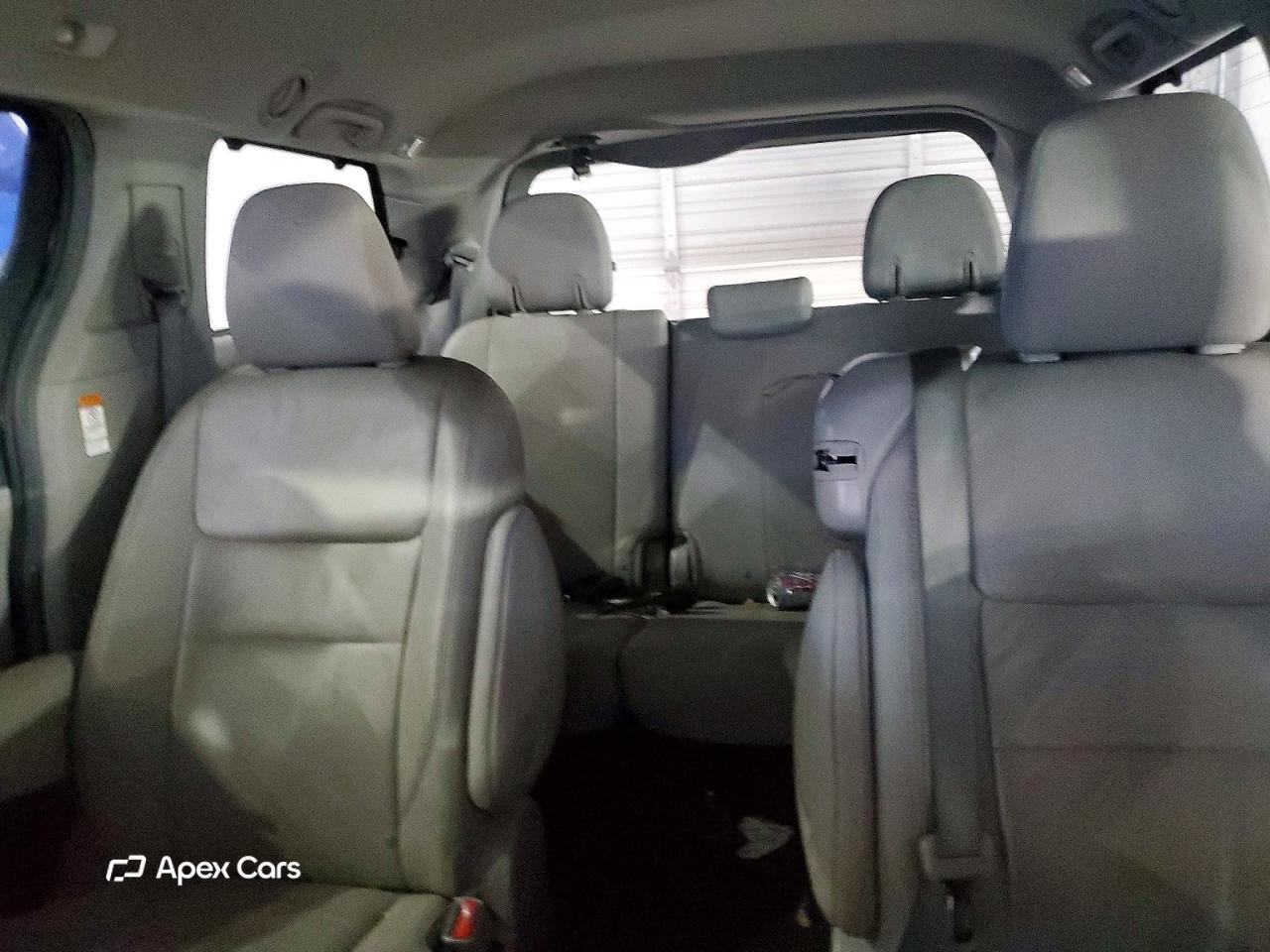 Toyota Sienna 2015