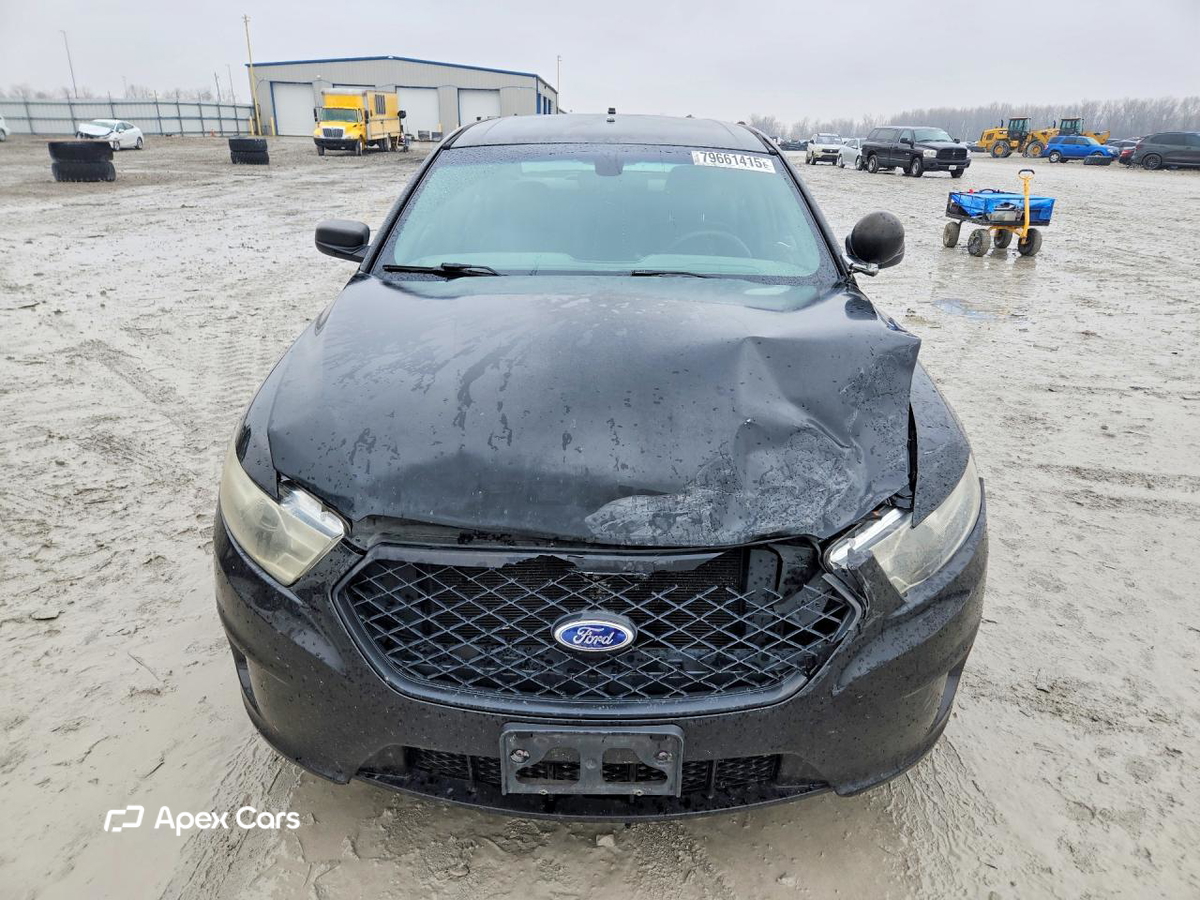 Ford Taurus 2015