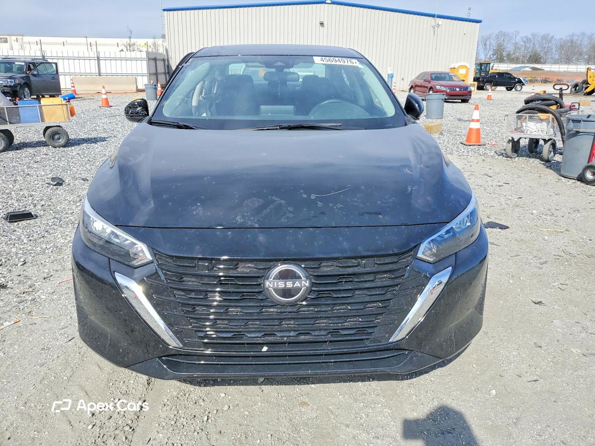 Nissan Sentra 2024