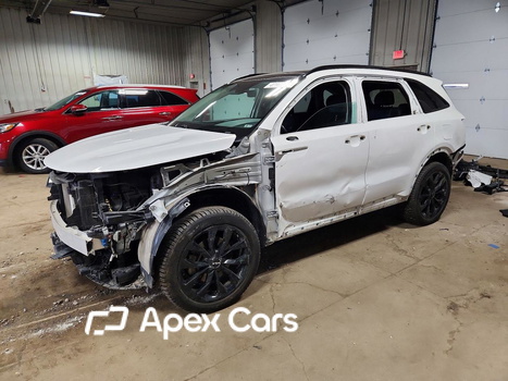 Kia Sorento 2022 - Image 1 of 14