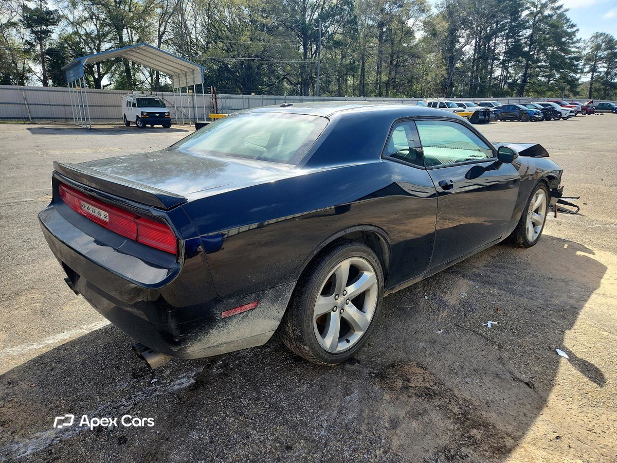 Dodge Challenger 2012