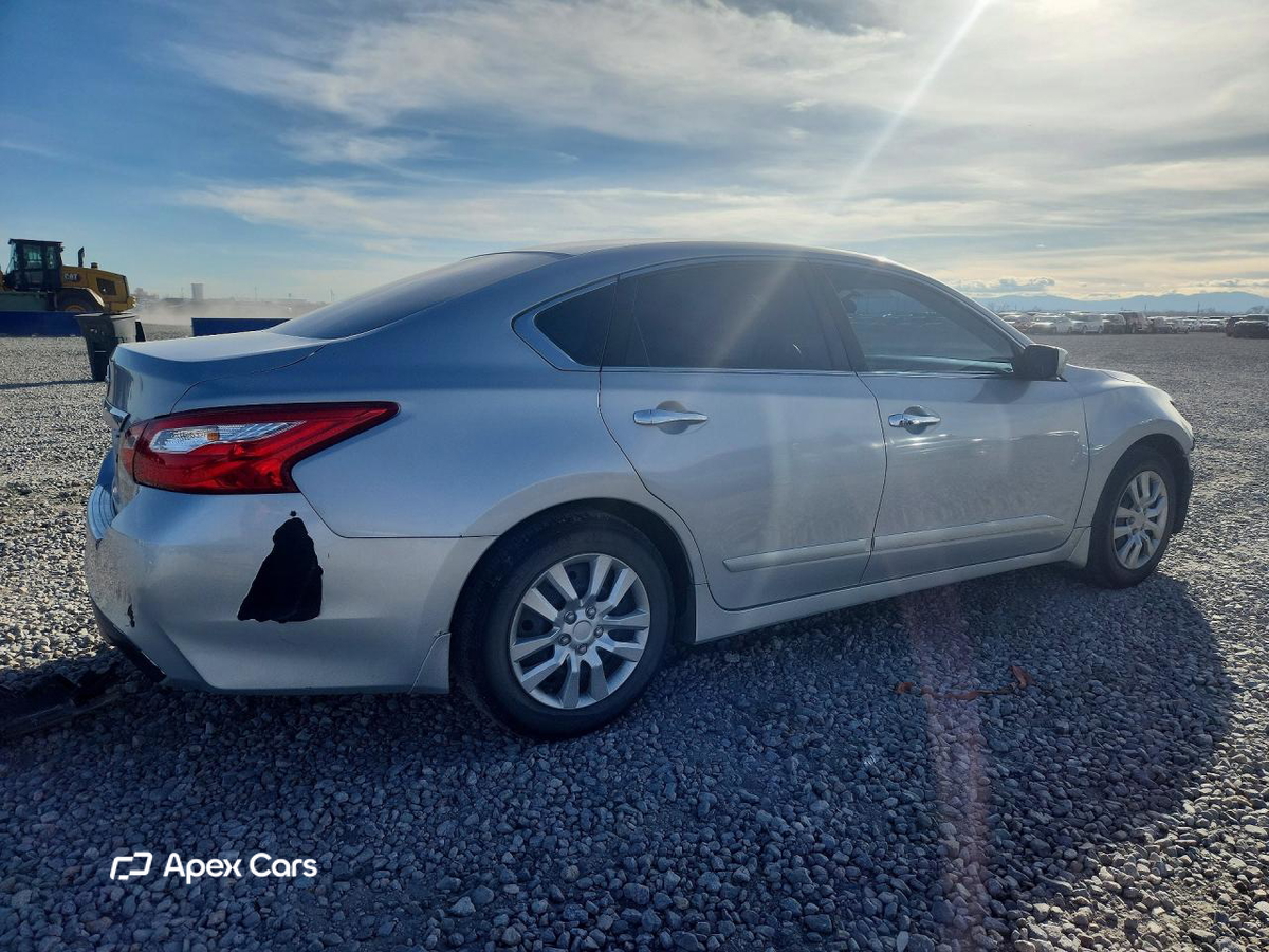 Nissan Altima 2016