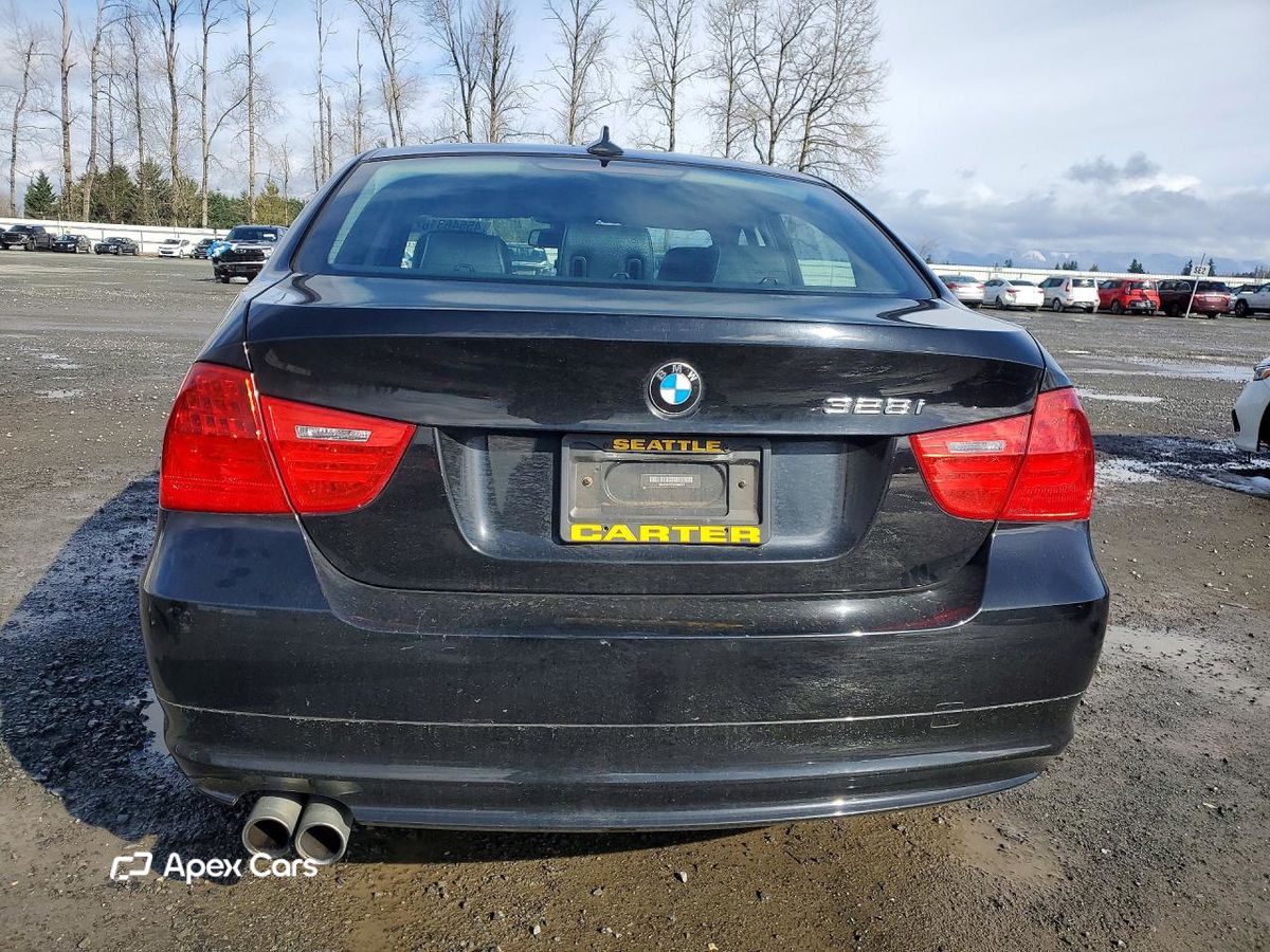 BMW Series 3 2011