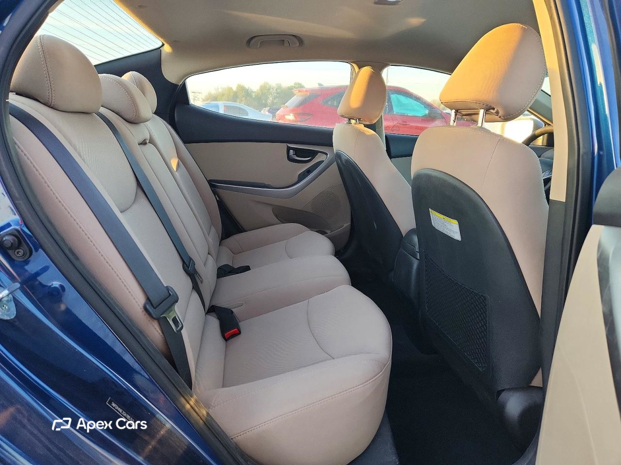 Hyundai Elantra 2016