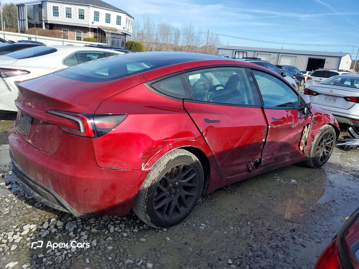 Tesla Model 3 2025