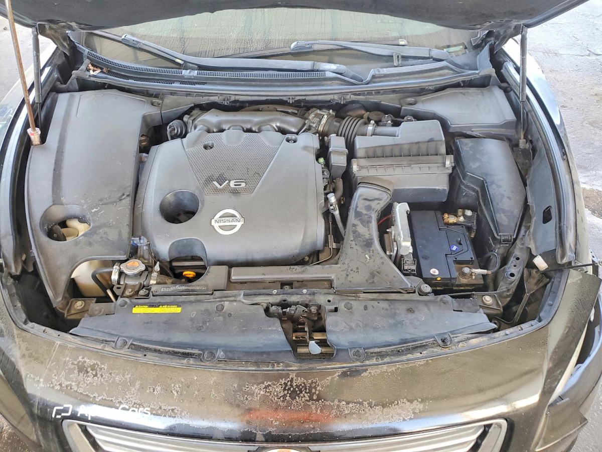 Nissan Maxima 2013