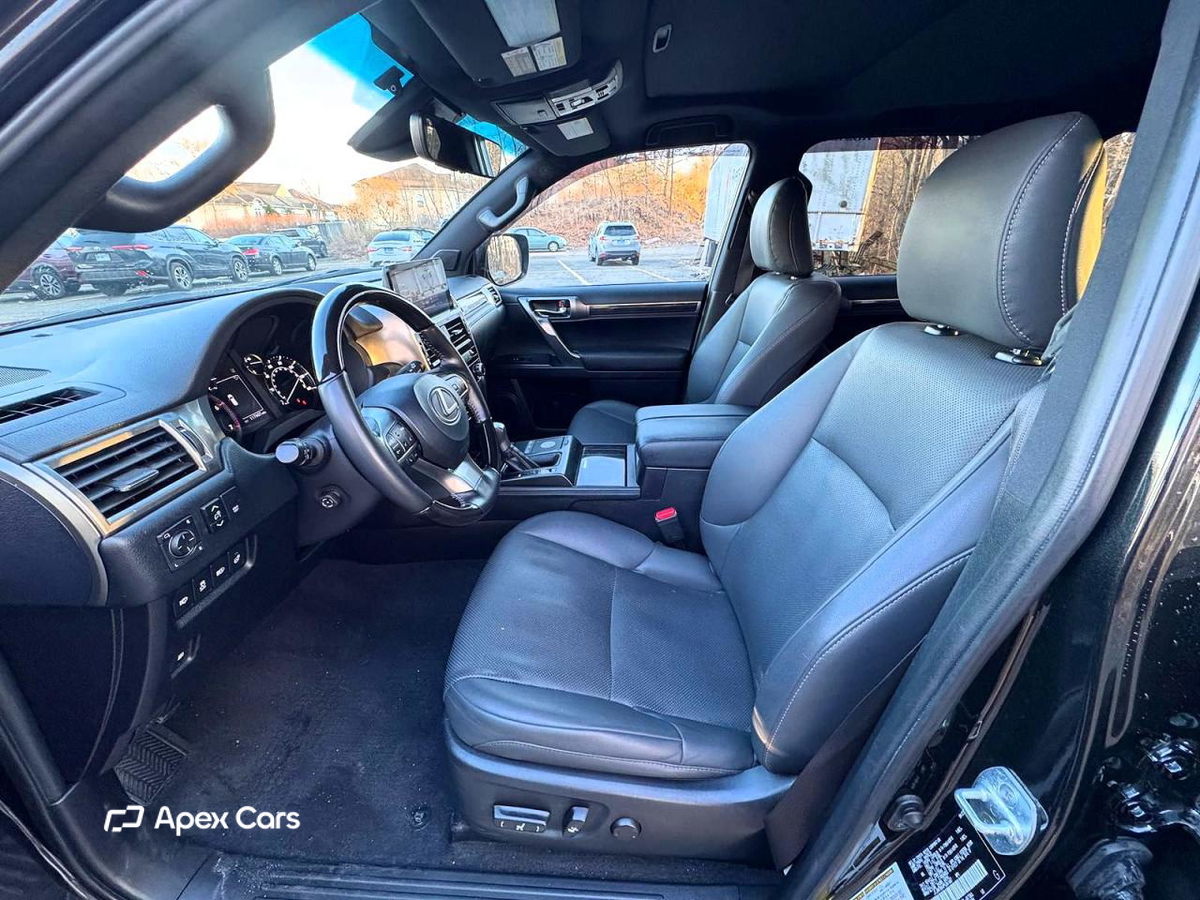 Lexus GX 2023