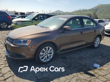 Volkswagen Jetta 2014 - Image 1 of 12