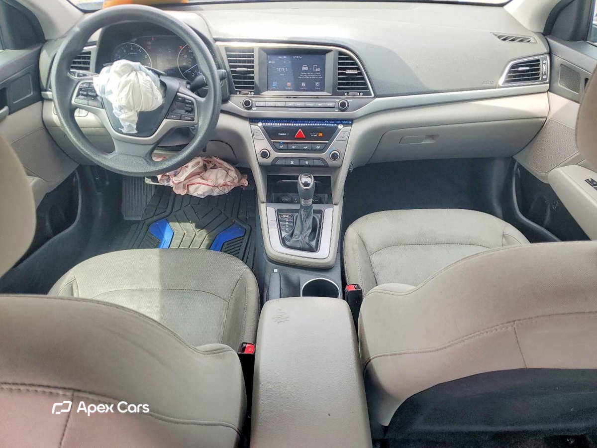 Hyundai Elantra 2017