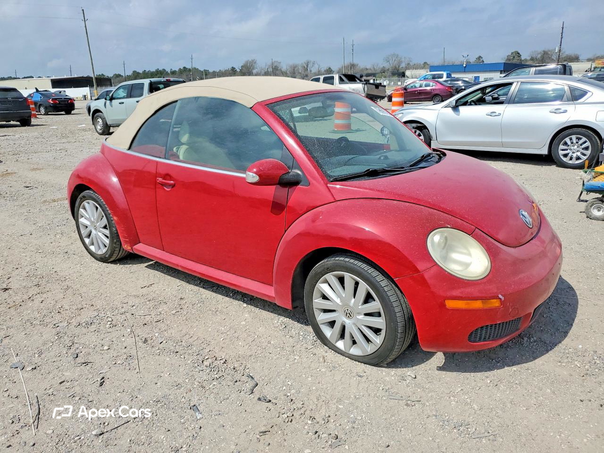 Volkswagen Beetle 2010