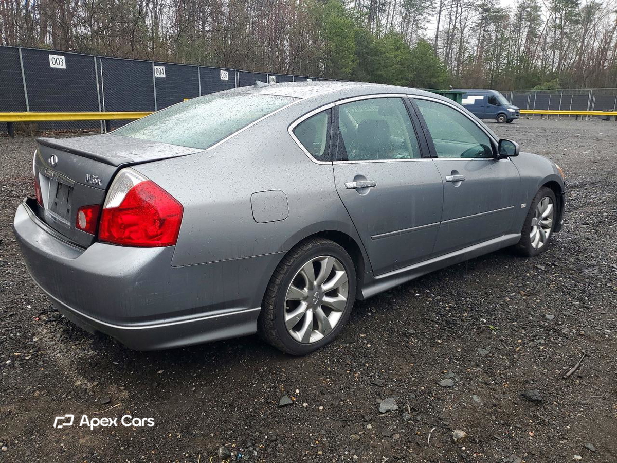 Infiniti M 2007