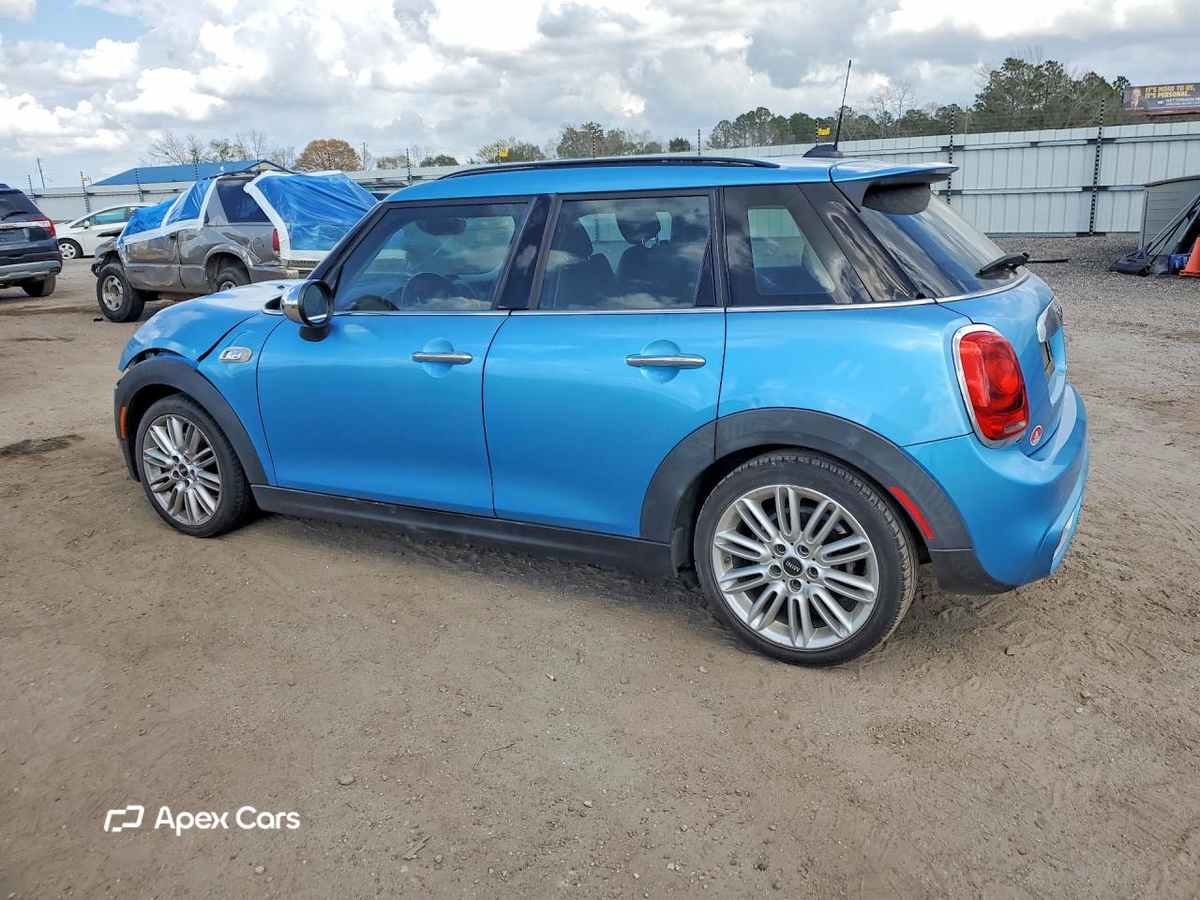 MINI Cooper 2015