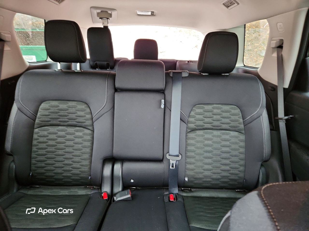 Nissan Pathfinder 2025