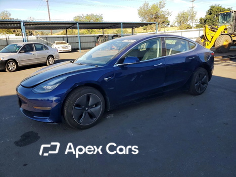 Tesla Model 3 2018 - Image 1 of 13