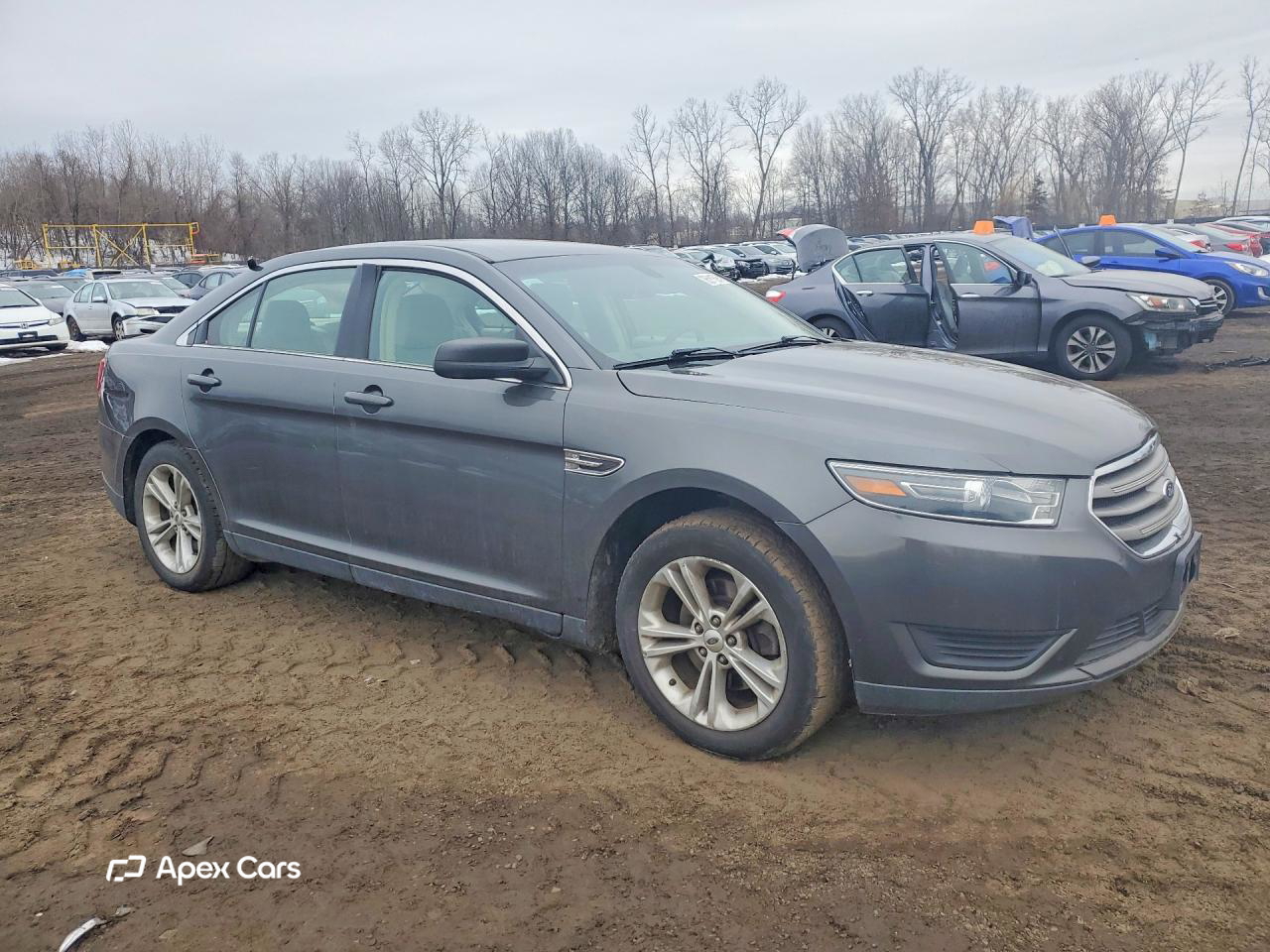 Ford Taurus 2015