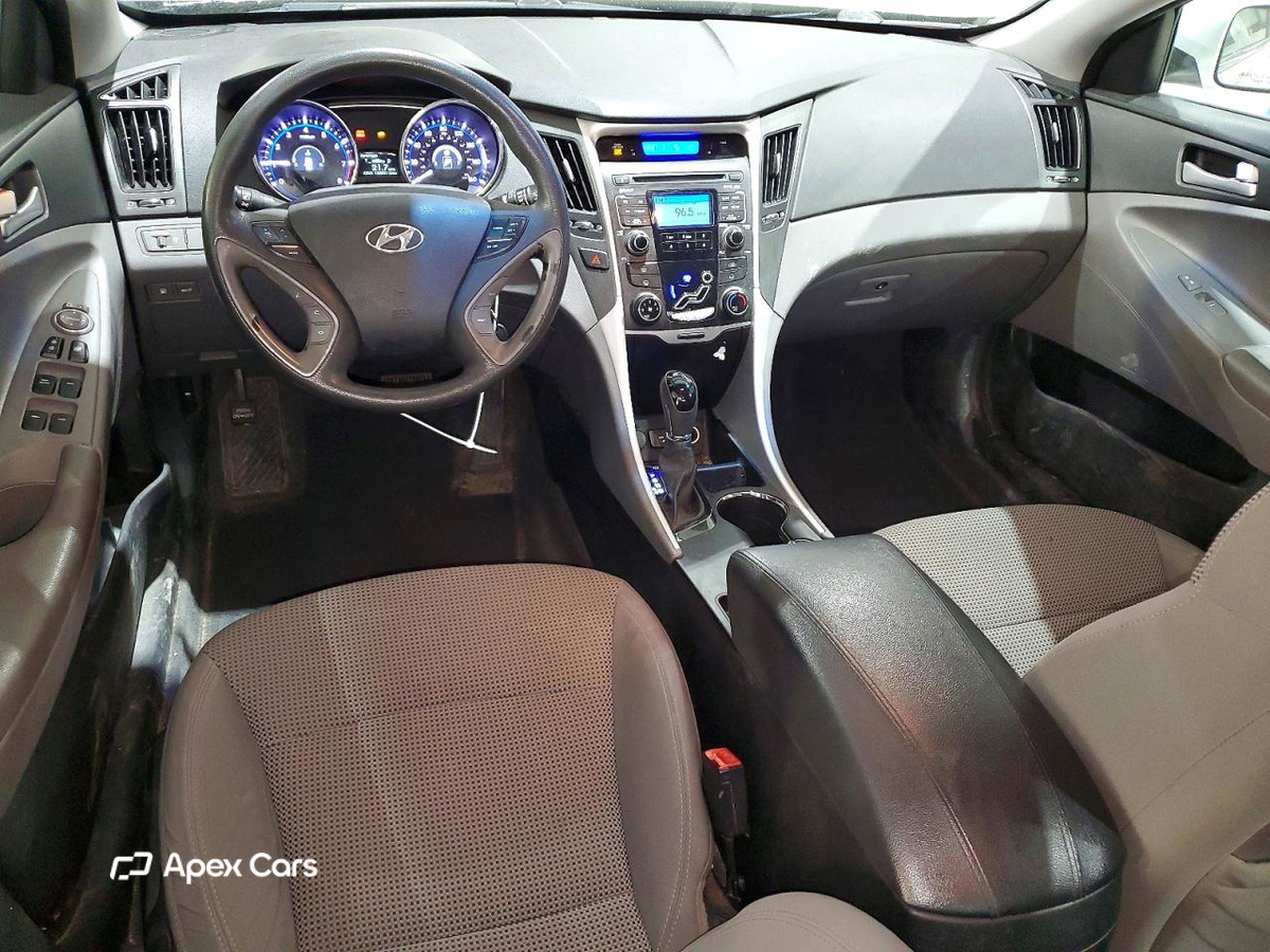 Hyundai Sonata 2011