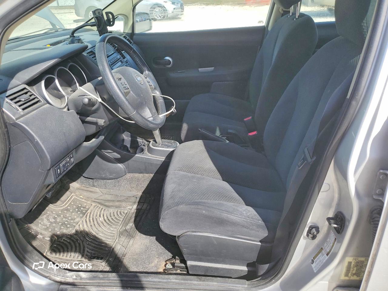 Nissan Versa 2012