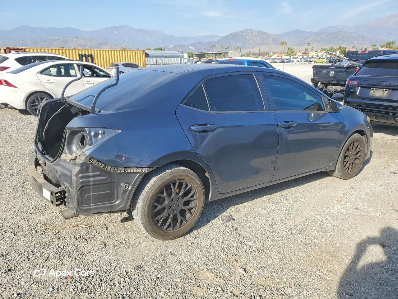 Toyota Corolla 2015