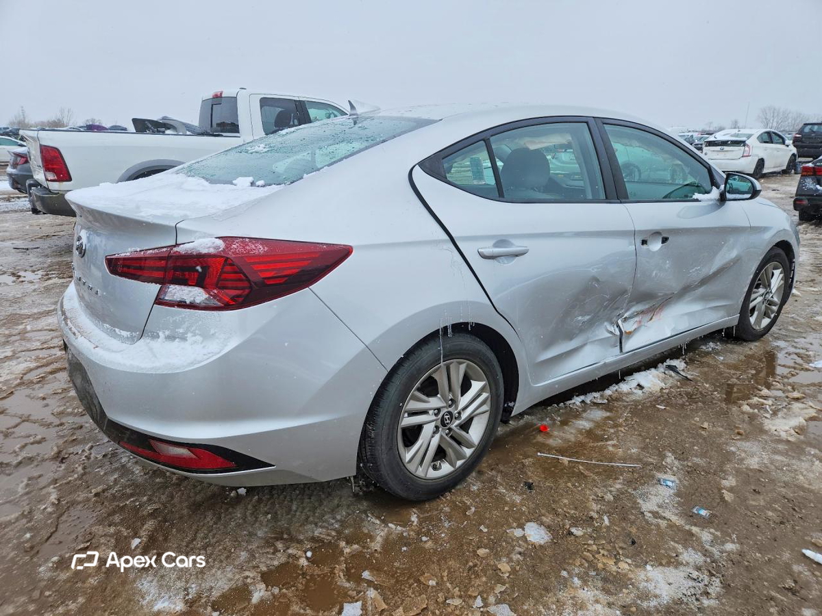 Hyundai Elantra 2019