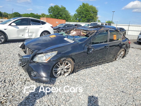 Infiniti G 2012 - Image 1 of 12