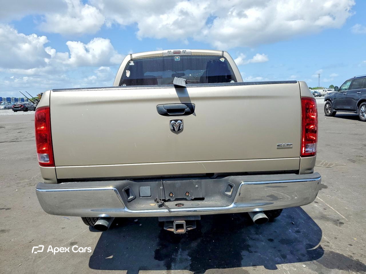 Dodge RAM 2005