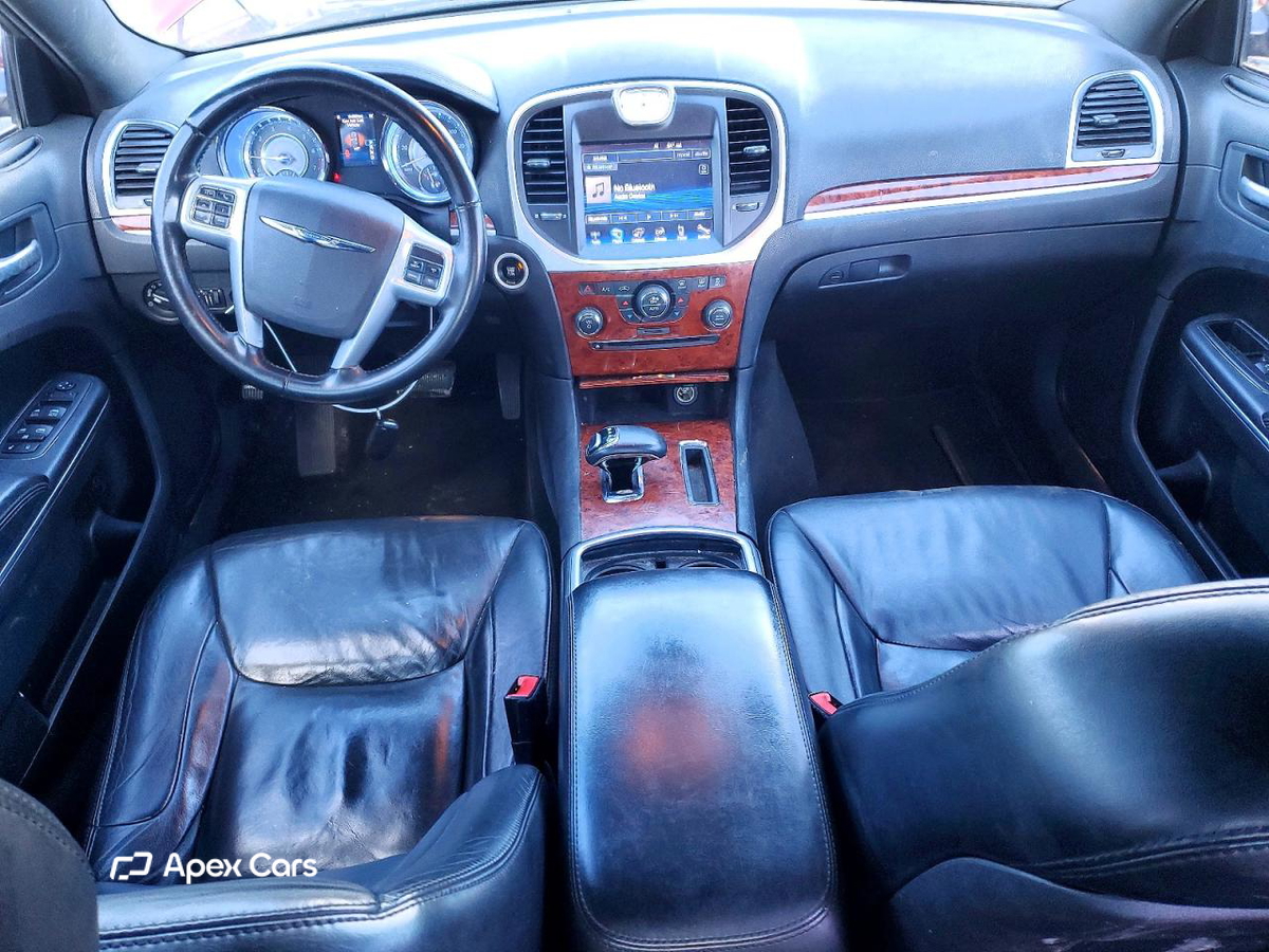 Chrysler 300 2014